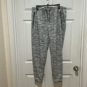 Men’s joggers  2XL.